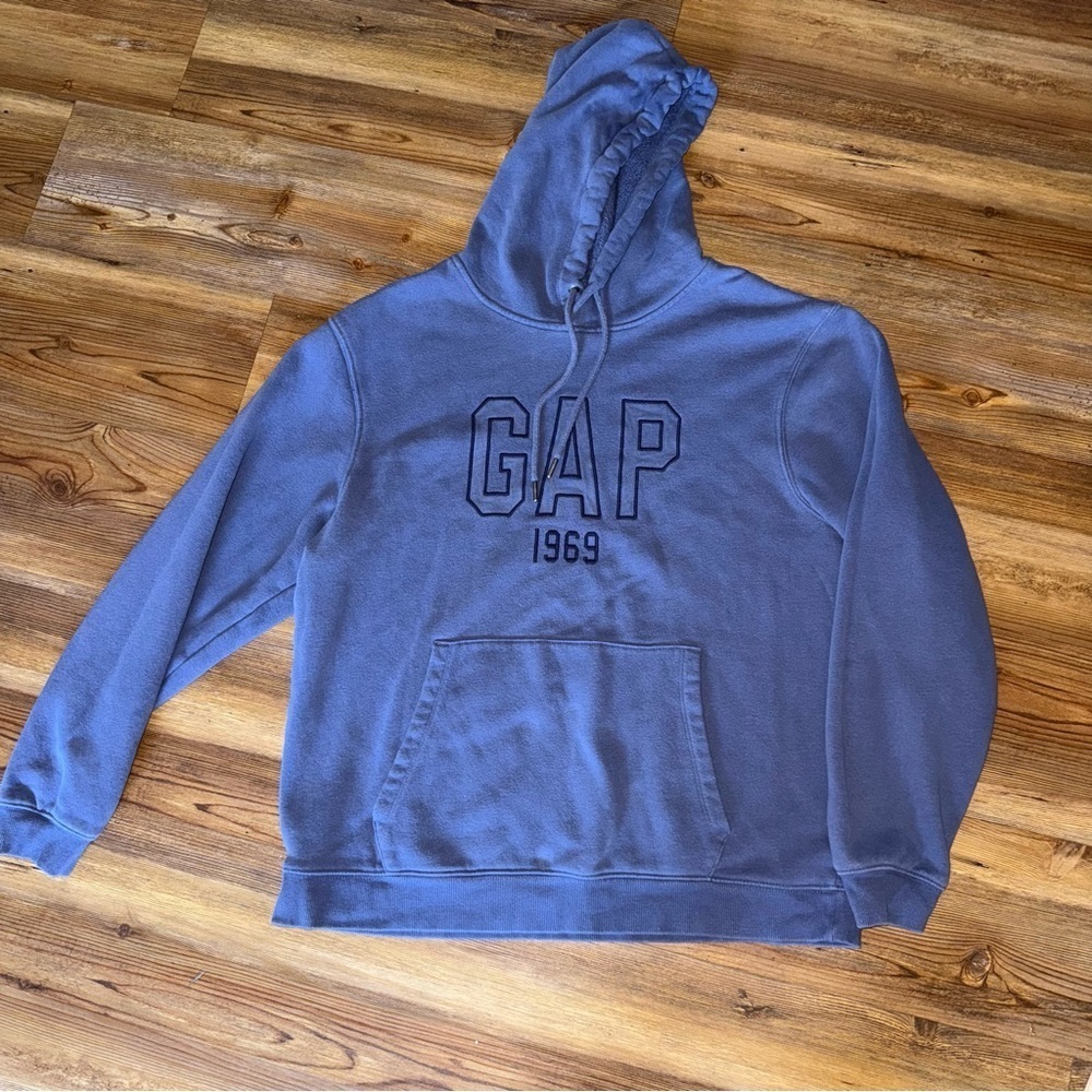GAP Men's Hoodie in Classic Blue Size M